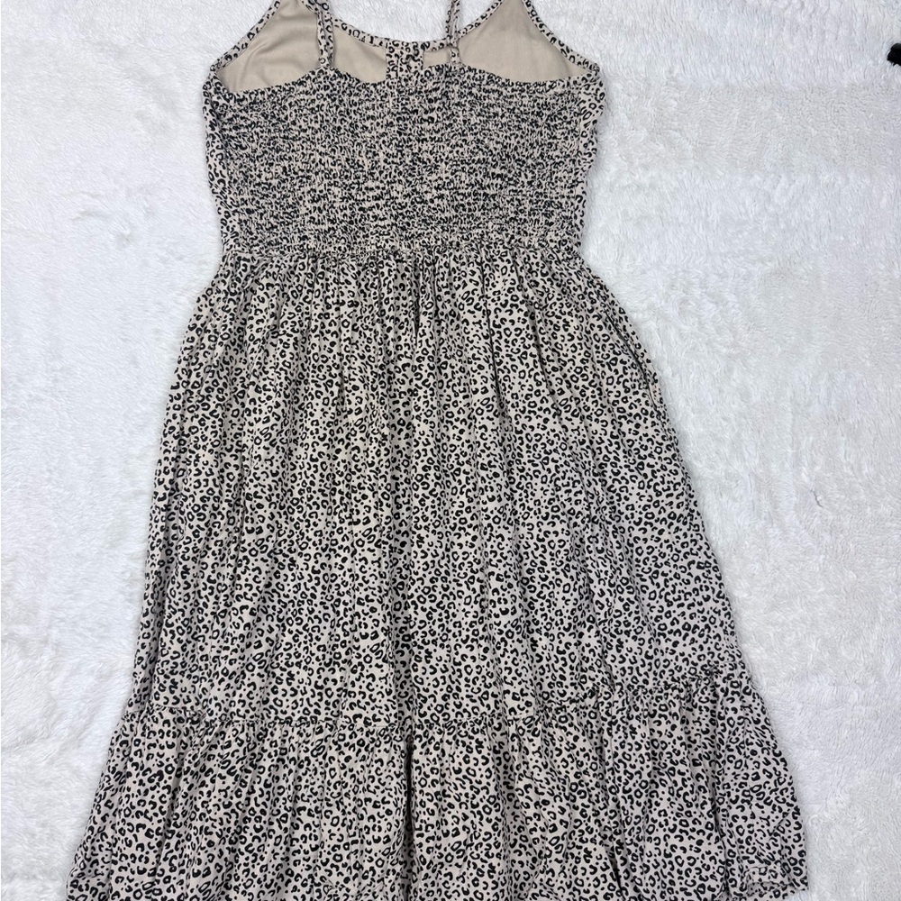Chic Patterned Mini Dress - Picture 7 of 7